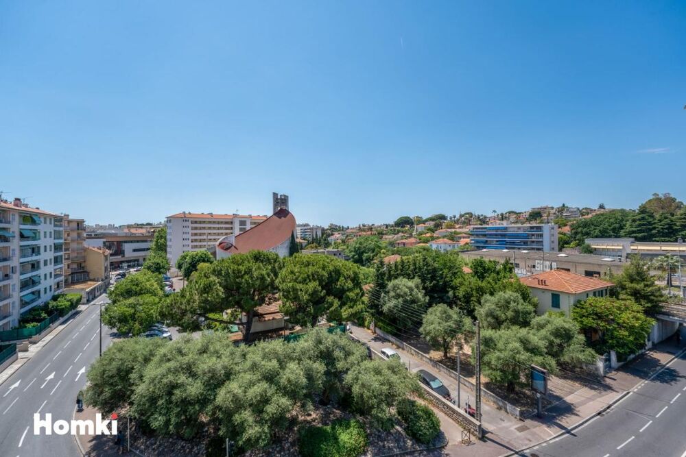Vente Appartement Antibes – Centre-ville, 3 pièces traversant avec 3 extérieurs et cave Antibes