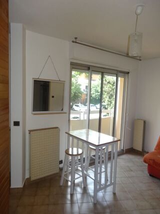  Appartement à louer 1 pièce 21 m²