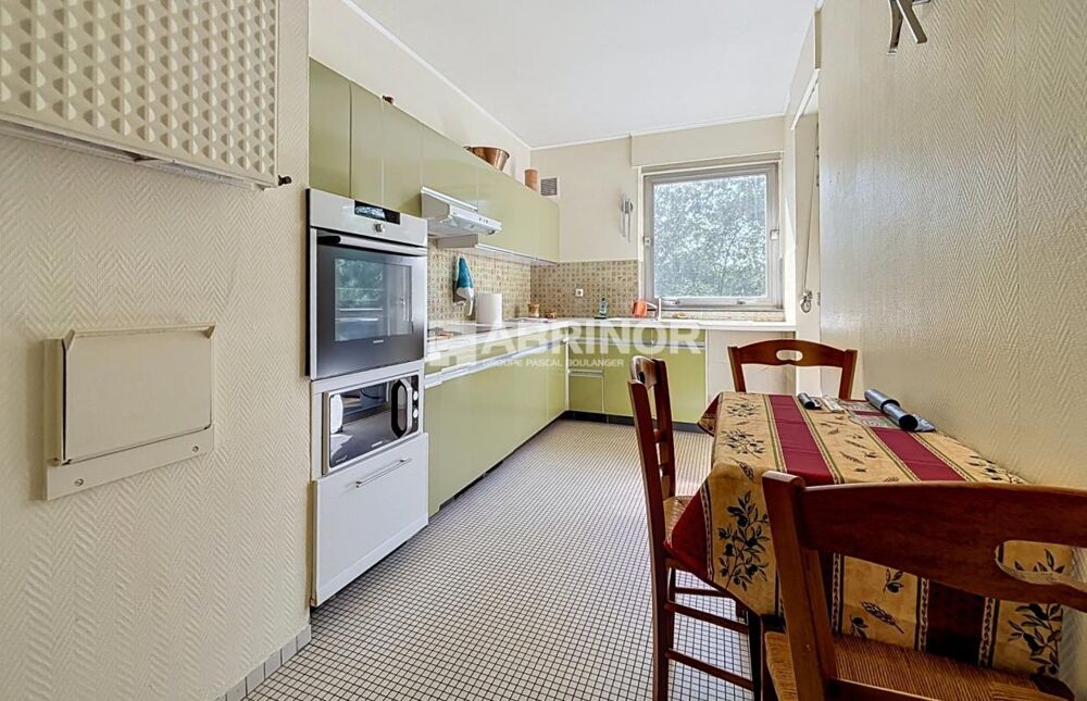 Vente Appartement Appartement 127 m² 3 chambres bureau terrasse garage prox tram Wasquehal