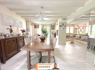  Maison à vendre 8 pièces 240 m²
