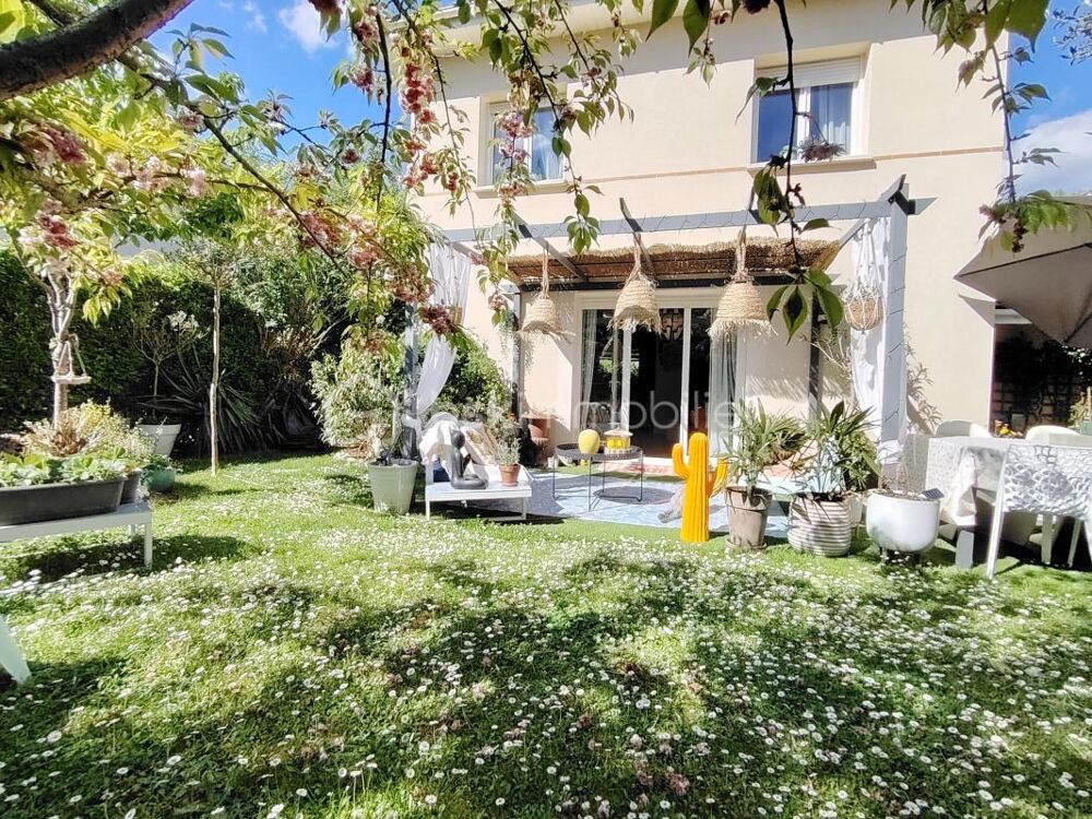Maison contemporaine 4 pièces  80 m²  Jardin au calme