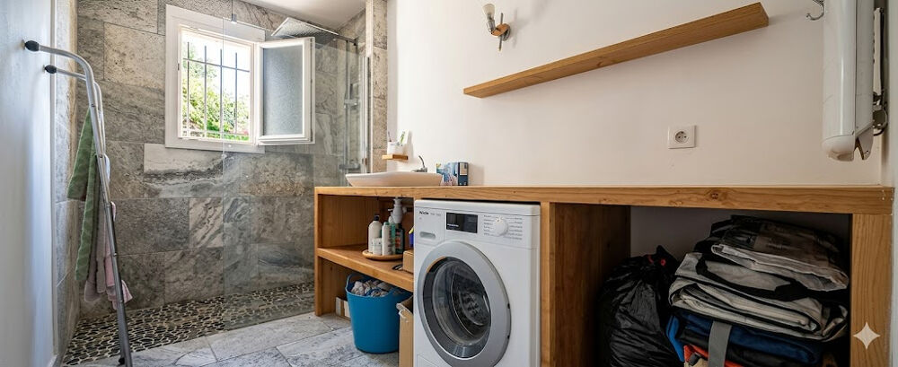 ESPACE ET TRANQUILITE : VILLA 4 FACES DE PLAIN PIED