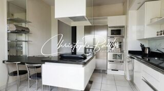  Maison � vendre 8 pi�ces 195 m�