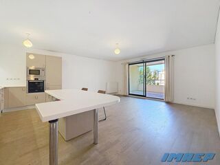  Appartement à louer 3 pièces 69 m²