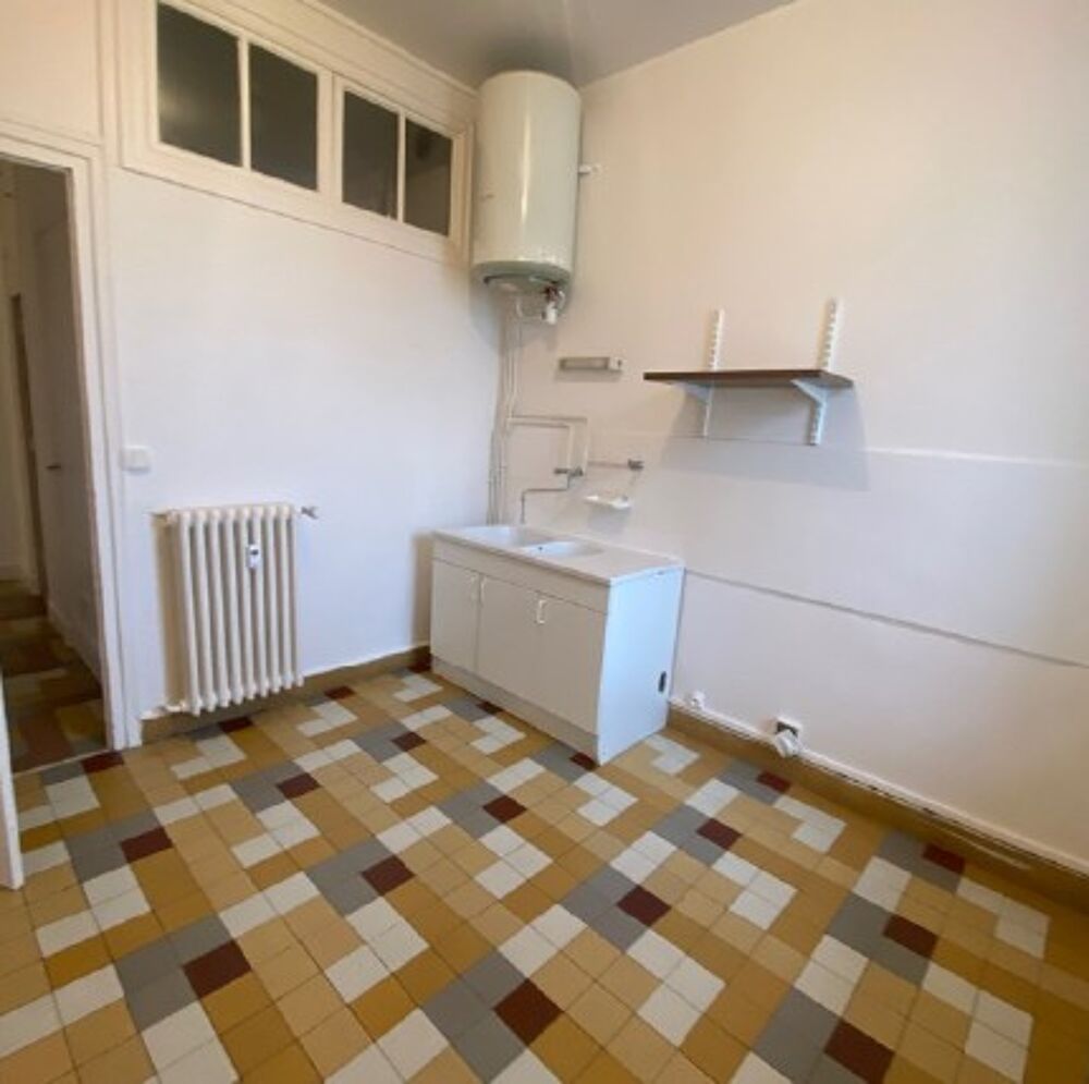 T2 avec balcon à LYON