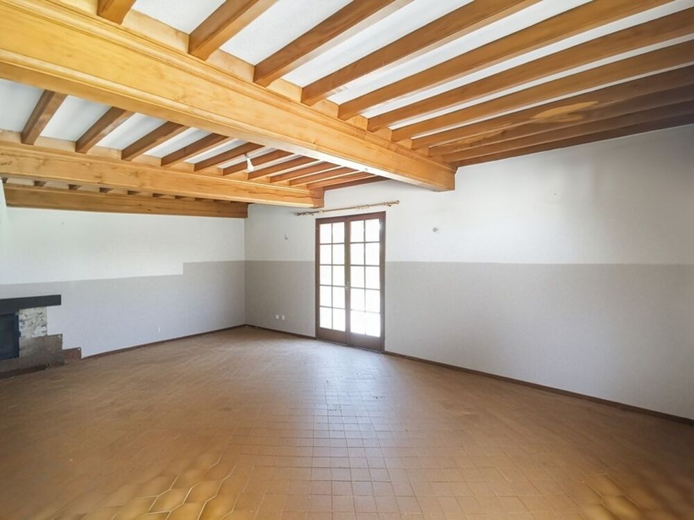 ? À VENDRE  Villa familiale Maison 5 pièces  136 m²  Terrain clos de 1133 m²