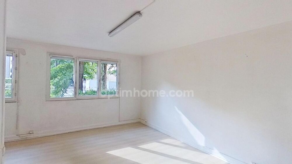 Vente Appartement MAISONS-ALFORT Centre – Appartement de 67 m² avec 2/3 CHAMBRES, parking et cave - à 10 minutes du RER D Maisons alfort