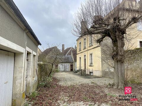   Belle maison de village  rnover - Centre bourg, au calme - 165 m2 Maison - 6 pice(s) - 165 m