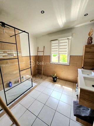  Propriété/château à vendre 7 pièces 210 m²