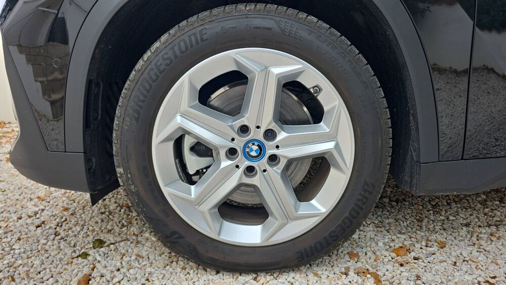 iX1 xDrive 30 313 Business Design - Automatique 2025 occasion 17000 La Rochelle