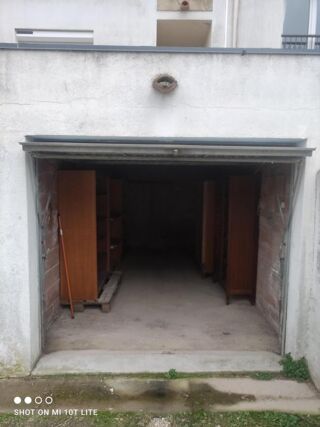  Parking / Garage à louer 12 m²