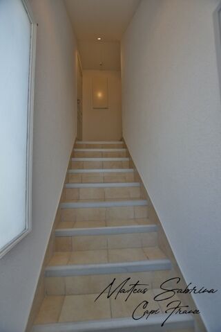  Maison � vendre 4 pi�ces 166 m�