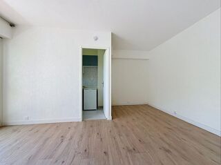  Appartement à vendre 1 pièce 30 m² Villejuif