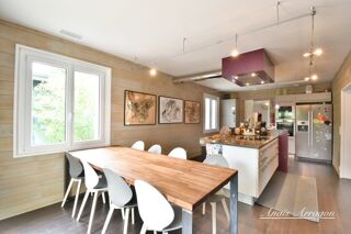  Propriété/château à vendre 9 pièces 250 m²