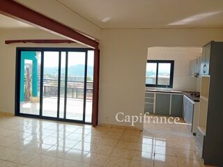  Appartement à louer 5 pièces 175 m²