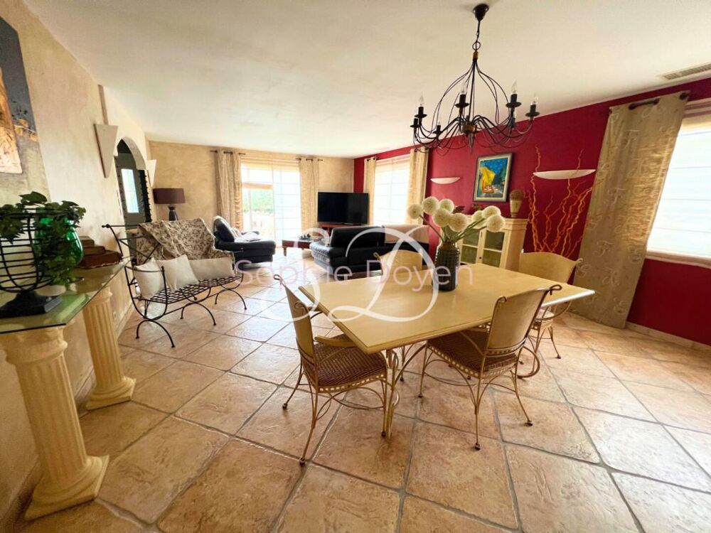 Maison 4 faces - Saint Jean Lasseille - 5 pièces - 140 m2