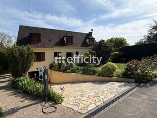  Villa à vendre 8 pièces 230 m²