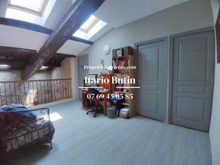  Maison  vendre 7 pices 205 m