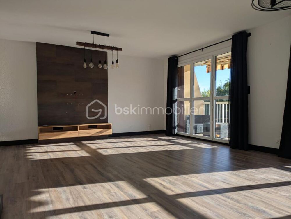 Vente Appartement Appartement de type T4 transformé en T3 de 95 m2- Résidence sécurisée avec parc Saint marcellin