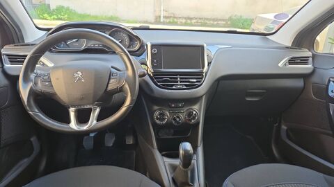208 I 1.2 PureTech 82 Style 2018 occasion 51000 Chalons En Champagne