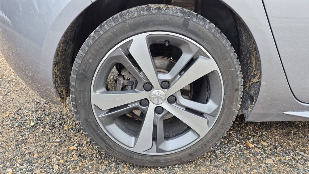 308 II 1.2 PureTech 130 Allure Business 2019 occasion 51240 Mairy Sur Marne