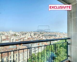  Appartement à louer 5 pièces 91 m²
