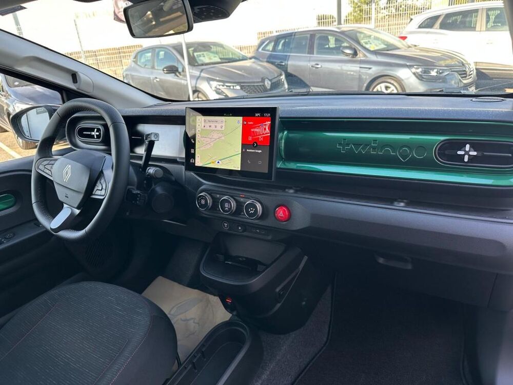 Twingo E TECH TECHNO 80CH AUTONOMIE URBAINE 2026 occasion 82290 La Ville-Dieu-du-Temple