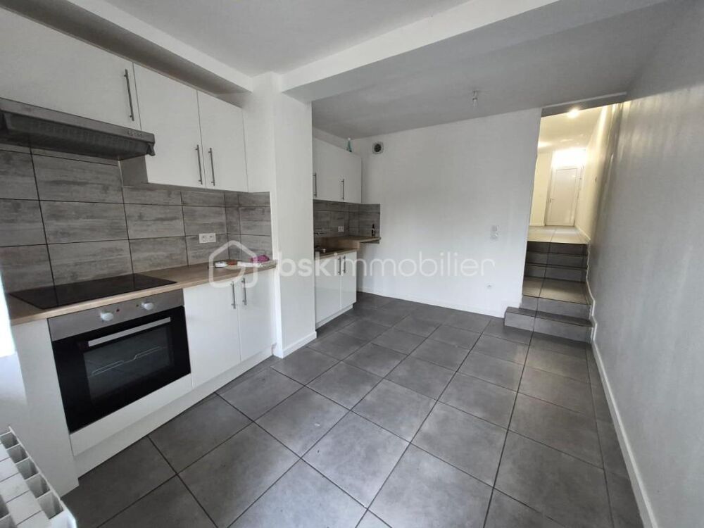 Maison de ville mitoyenne  4 chambres  Terrasse & balcon
