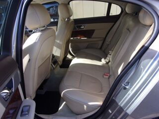 XF 2.7 V6D BI-TURBO 207CV LUXE 2008 occasion 13510 &Eacute;guilles