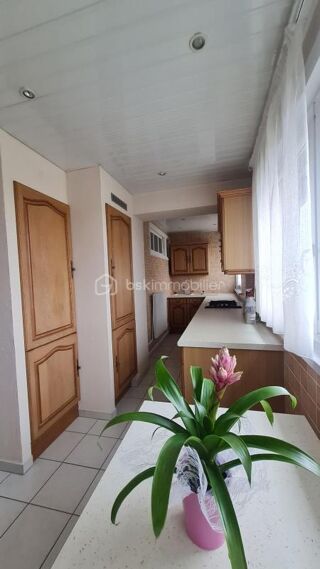  Appartement � vendre 5 pi�ces 74 m�