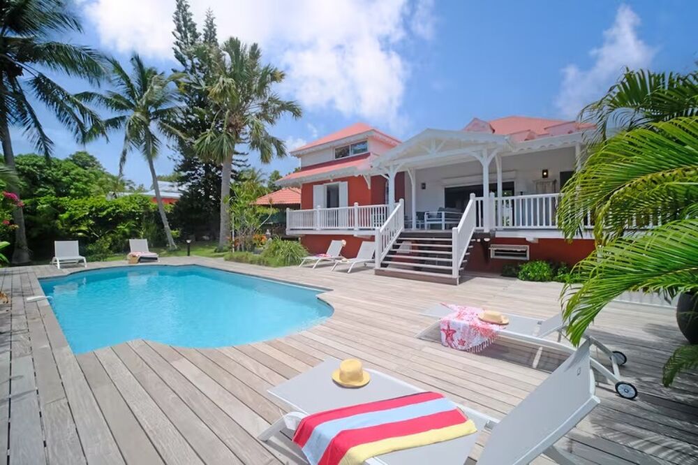 Vente Villa Superbe villa VUE MER avec bungalow et piscine sur plus de 1000 m² de terrain Saint francois