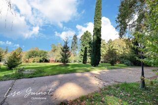  Maison � vendre 10 pi�ces 240 m�