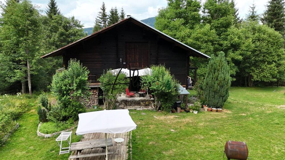 Vente Chalet Authentique chalet d'alpage, écrin rare au coeur de la nature La clusaz