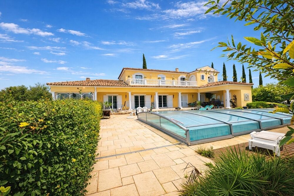 Maison à vendre 7 pièces TRANS EN PROVENCE (83)