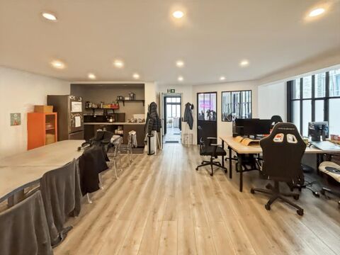 Bureaux lumineux donnant sur cour avec verri&egrave;re 3185 75010 Paris