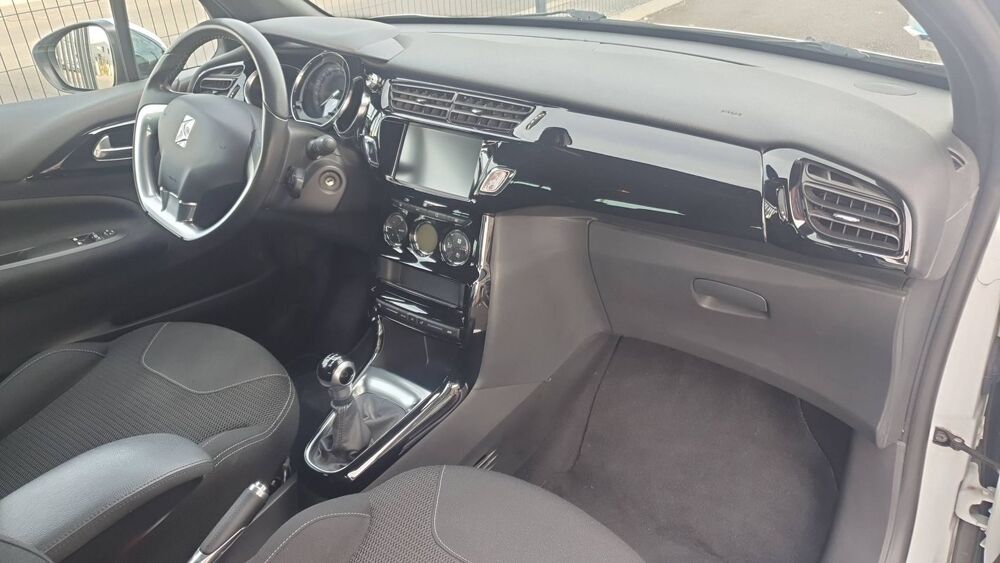 DS3 1.2 PureTech 110 Connected Chic 2018 occasion 63000 Clermont Ferrand