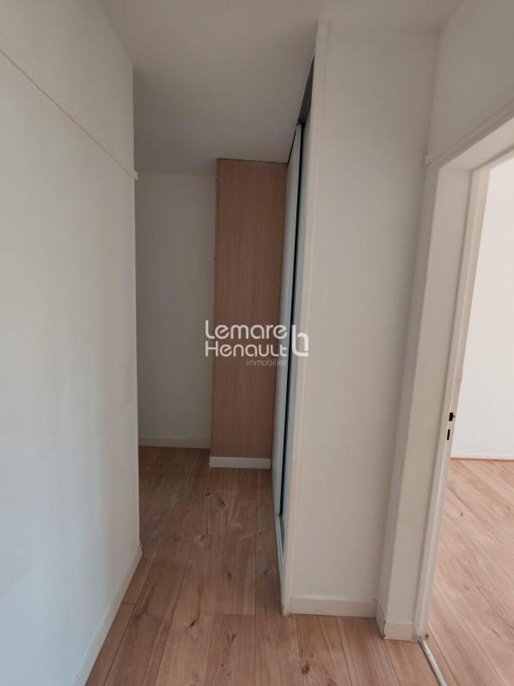 Location Appartement F2 45 M² EN RESIDENCE AVEC GARDIEN Dreux