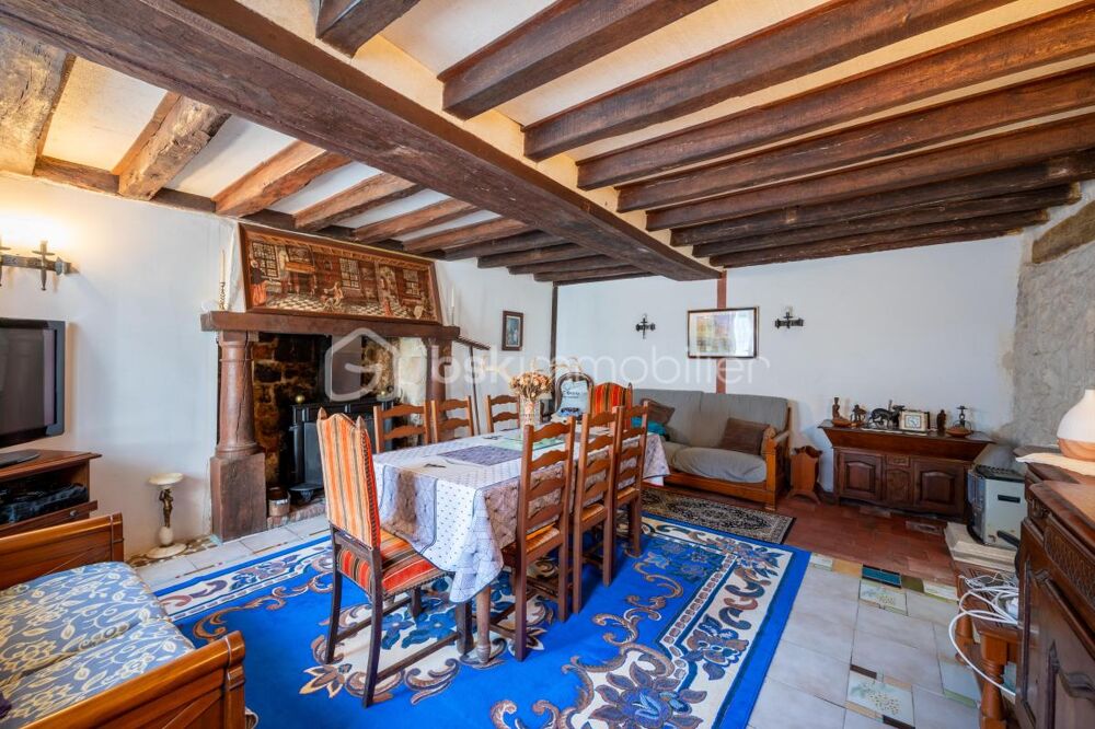 VALENÇAY  Maison ancienne de caractère de 128 m² avec jardin