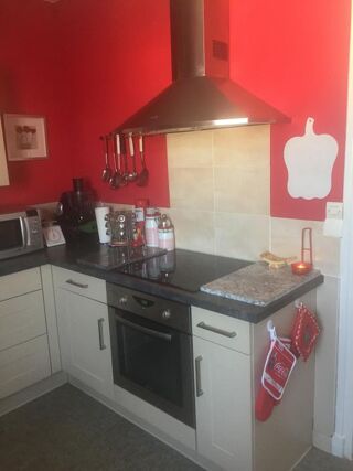  Appartement à louer 2 pièces 80 m²