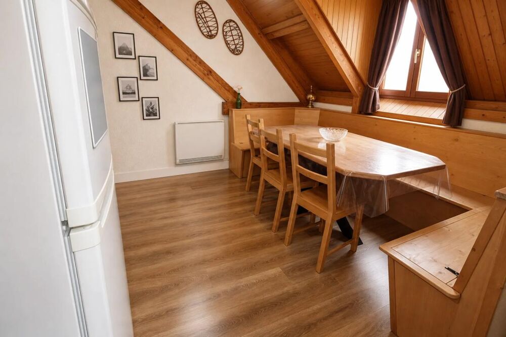 Chaleureux 62 m² sous les toits à Allos