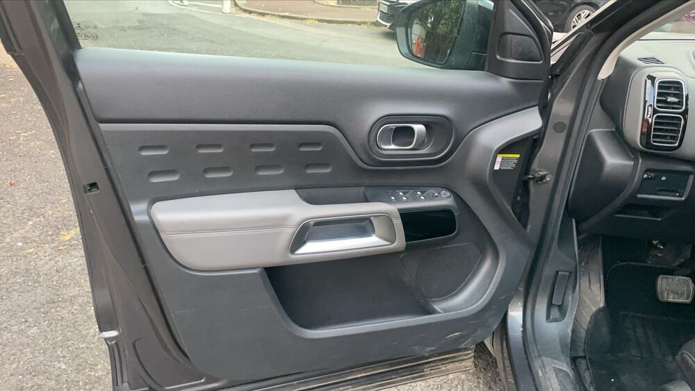 C5 aircross 1 1.5 Blue HDi 130 EAT8 Feel 2019 occasion 94000 Creteil