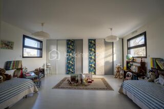  Maison � vendre 6 pi�ces 281 m�