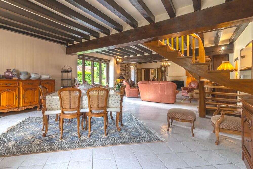 Maison Chabris 10 pièce(s) 232 m2