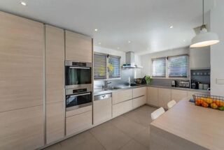  Maison  vendre 6 pices 223 m