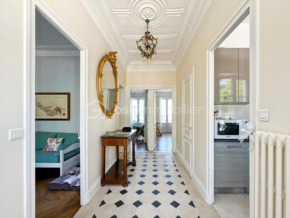 Maison bourgeoise 233 m2 - 5 chambres - sous-sol - jardin
