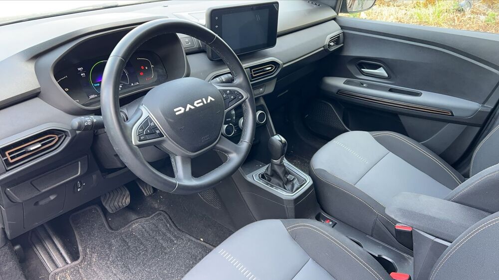 Jogger 1.6 Hybrid 140 BVA6 Extrem - Premi&egrave;re main Automatique 2023 occasion 25000 Besancon