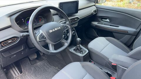 Jogger 1.6 Hybrid 140 BVA6 Extrem - Premi&egrave;re main Automatique 2023 occasion 25000 Besancon