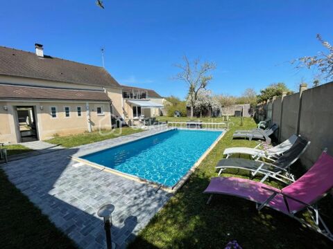   Maison r�nov�e 122.7m� - 4 chambres - Jardin avec piscine Maison - 5 pi�ce(s) - 122 m�