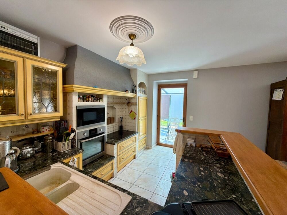 Propriete à vendre 9 pièces (56)