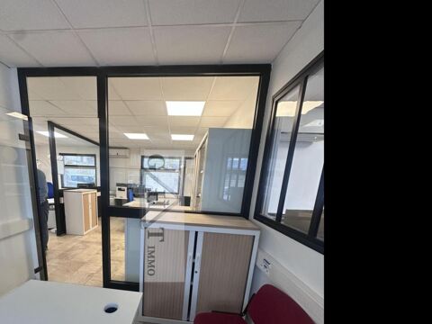   LOCAL COMMERCIAL - BUREAUX A LOUER VILLENEUVE LE ROI 